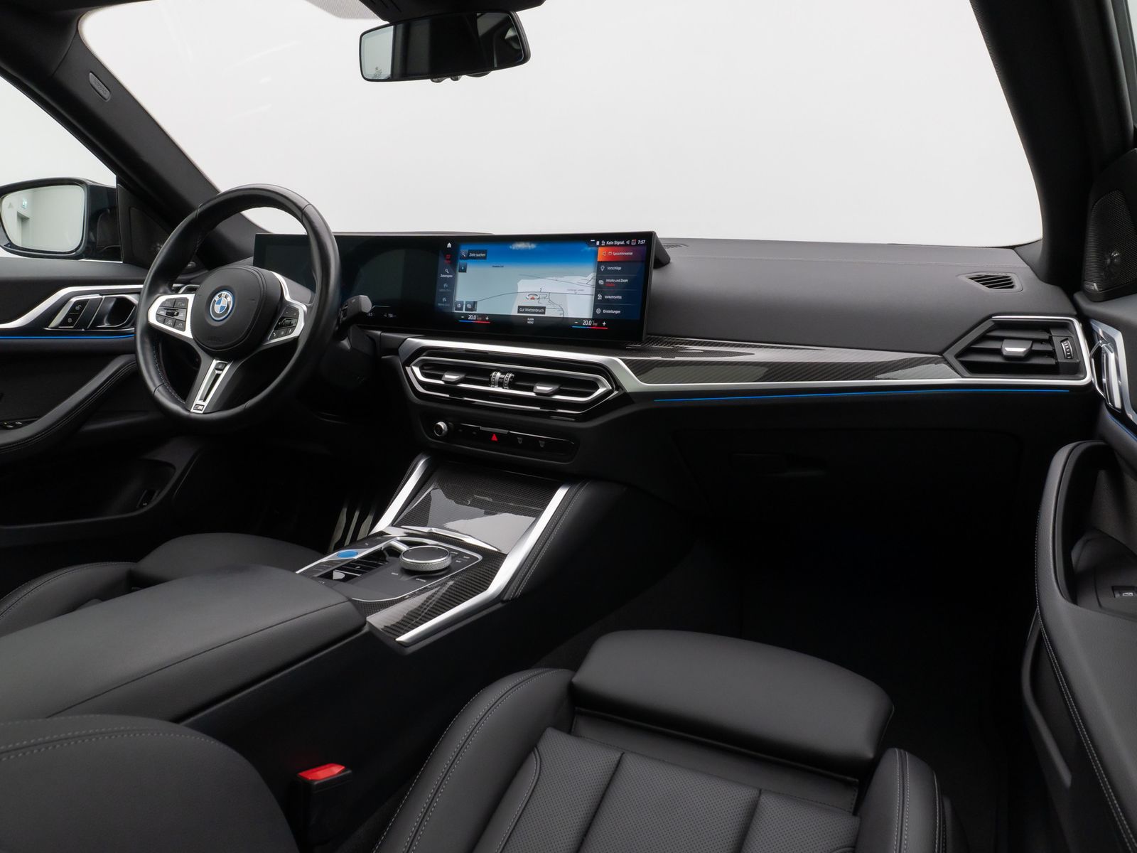 Fahrzeugabbildung BMW i4 M50 Gran Coupé Glasdach Kamera HUD H/K 20Zoll