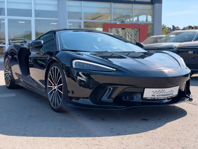 McLaren GT