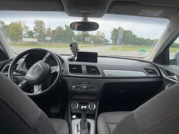 Audi Q3 - 12
