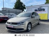 Volkswagen Jetta 2.0 Diesel Automatik*Garantie*Navi*V.Leder - Volkswagen Jetta: Jetta2