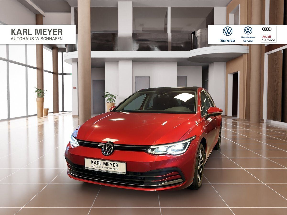 Fahrzeugabbildung Volkswagen Golf Active 1.5 TSI 6-Gang IQ.Light Navi Pano