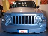 Jeep JEEP 4x4 2.8 CRD 177CV G.TRAINO GARANZIA12/36 - silberne Jeep Cherokee