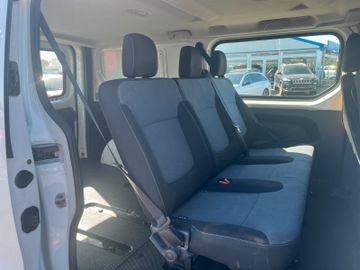 Opel Vivaro - 12
