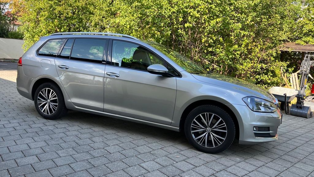 Image of Volkswagen Golf