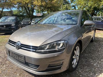 Volkswagen Golf - 3