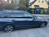 Mercedes-Benz Mercedes E220 CDI T-Modell, TÜV 02/28, gepflegt - Mercedes-Benz 220 in Hamburg