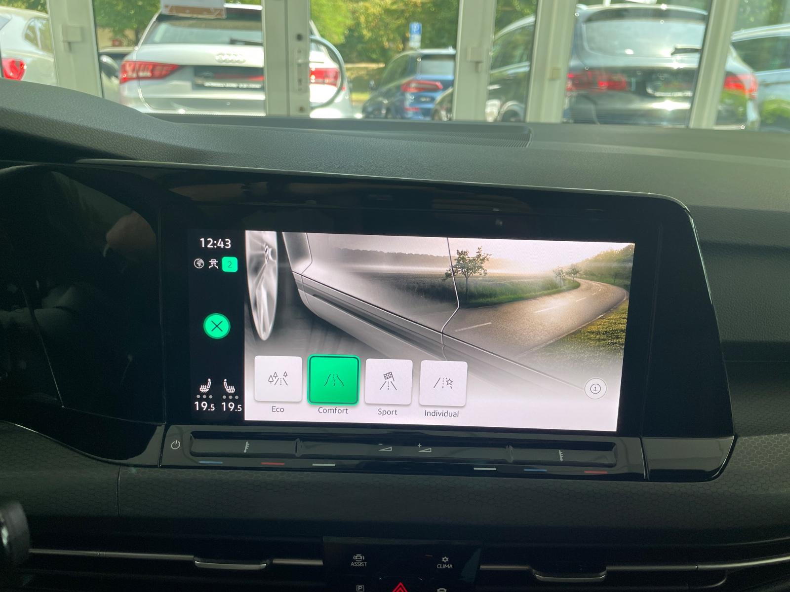 Volkswagen Golf VIII 2.0 TSI Lim. GTI Navi*Dig.Cockpit*DSG*, миниатюра 21