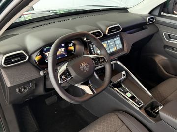 MG ZS Hybrid+ Luxury