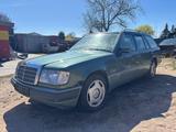 Mercedes-Benz E 300/Kombi/Leder/Wurzelh/Standh/Sitzh/Klima/top - gebrauchte Mercedes-Benz E 300 aus dem Jahr 1989