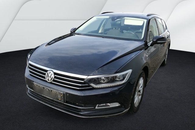 Volkswagen Passat Variant Comfortline 2.0 TDI PANO CAM AHK