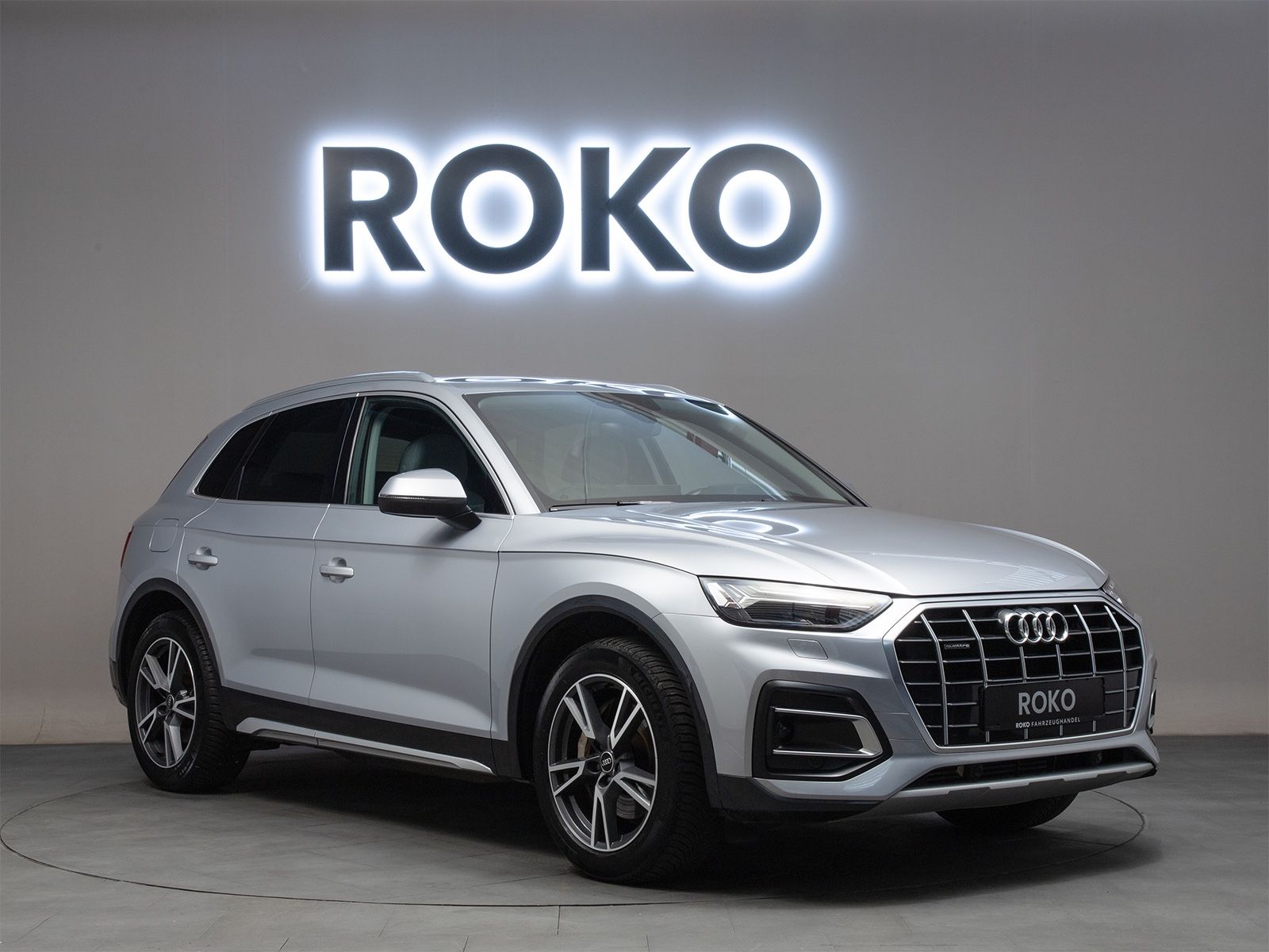 Audi Q5 50 TFSI e quattro advanced HuD Memo B&O Leder imagem 3