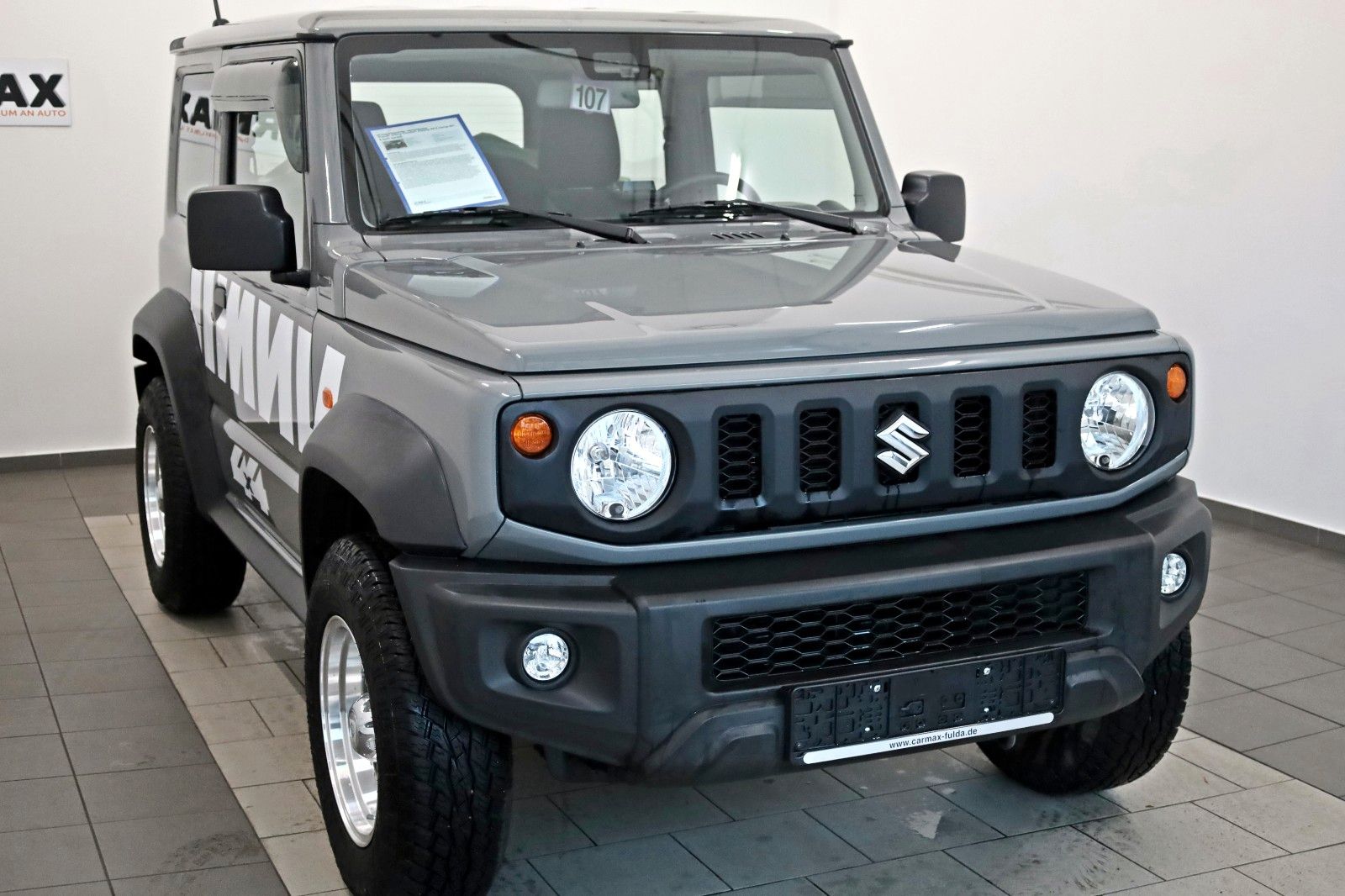 Fahrzeugabbildung Suzuki Jimny Comfort AllGrip NFZ,Temp,SH,8 fach bereift