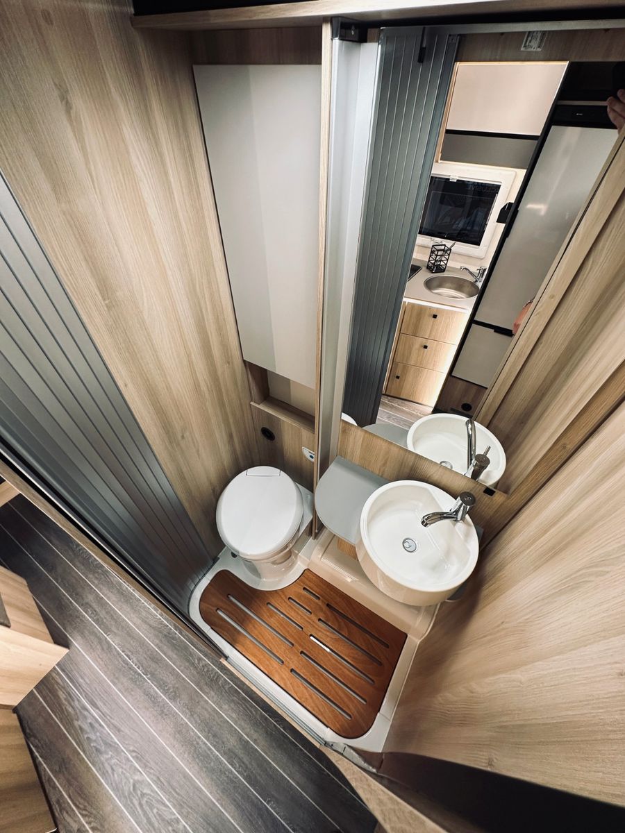 Fahrzeugabbildung NobelART T-5000 - Modell 2026