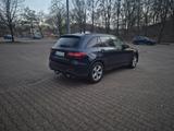 Mercedes-Benz GLC 250 4MATIC AMG Line Autom. AMG Line - blaue Mercedes-Benz GLC 250