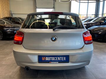 BMW 118  1 Lim. 5-trg. 118 i *NAVI*PDC*SZHZ*TEMPOMAT