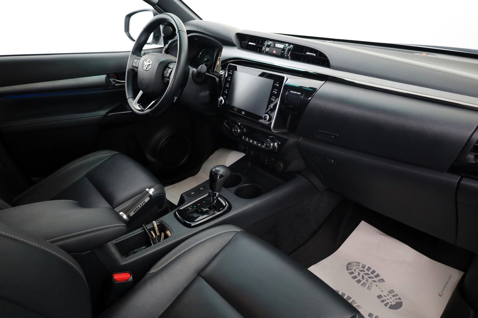 Fahrzeugabbildung Toyota Hilux Double Cab Invincible,Leder,Navi,Rollo,AHK