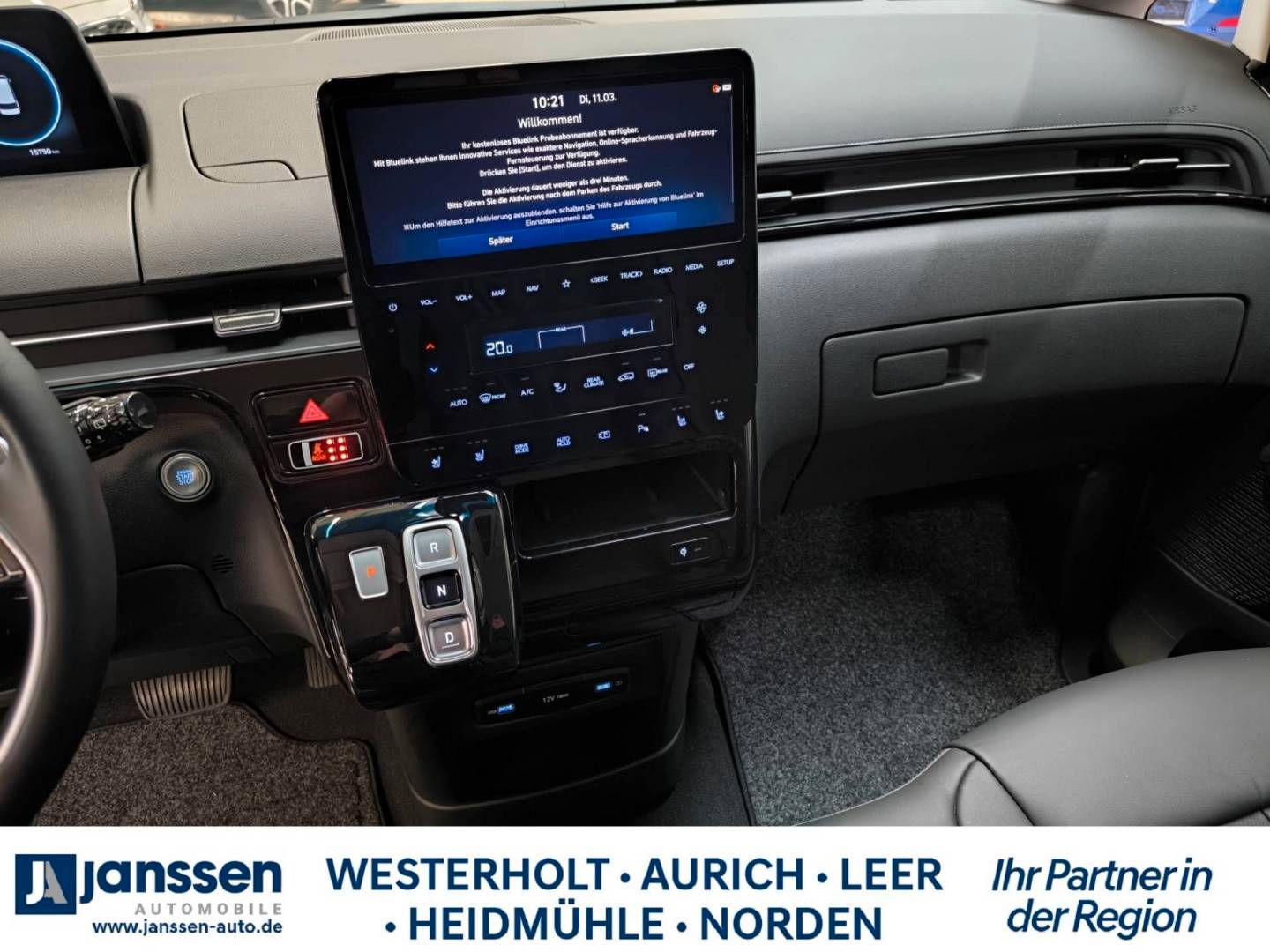Fahrzeugabbildung Hyundai STARIA 9-Sitzer  PRIME