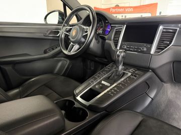 Porsche Macan - 8