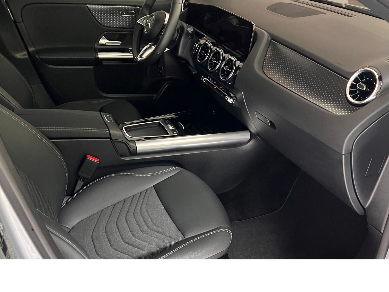 Fahrzeugabbildung Mercedes-Benz B 180 Progres. Advanced *Winter-Paket*LED*Kamera
