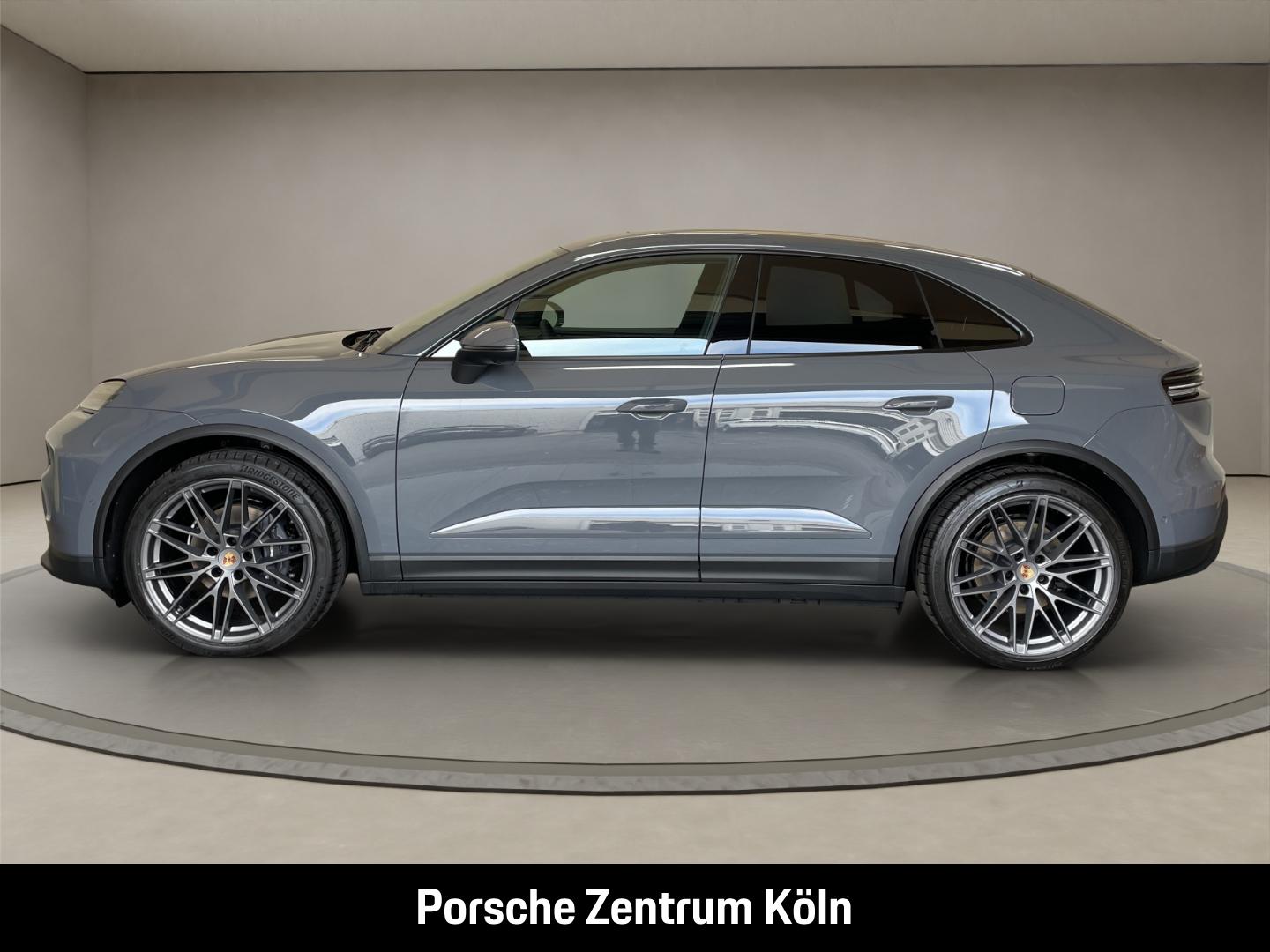 Porsche Macan BOSE Luftfederung 22-Zoll Panoramadach