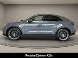 Porsche Macan BOSE Luftfederung 22-Zoll Panoramadach - Porsche in Köln