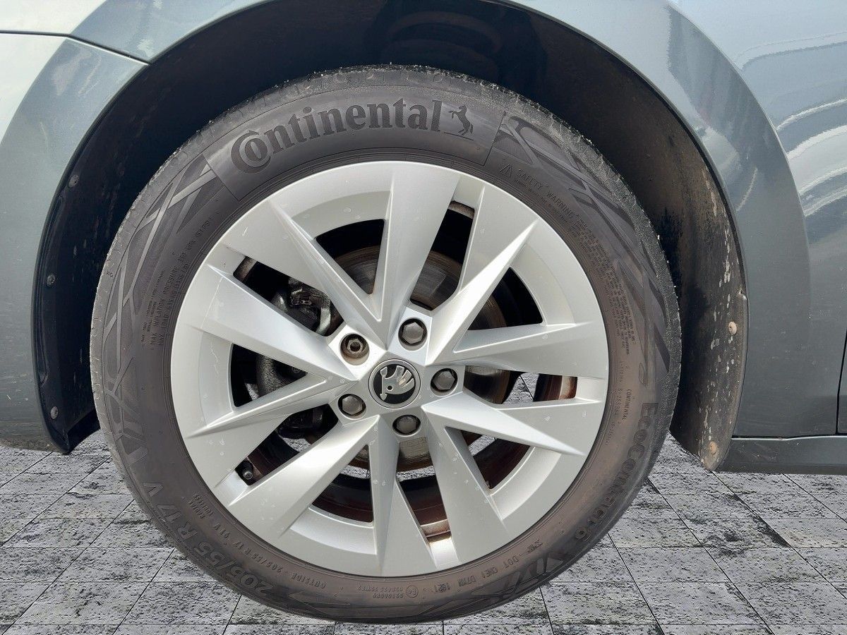 Skoda Octavia - Bild 8