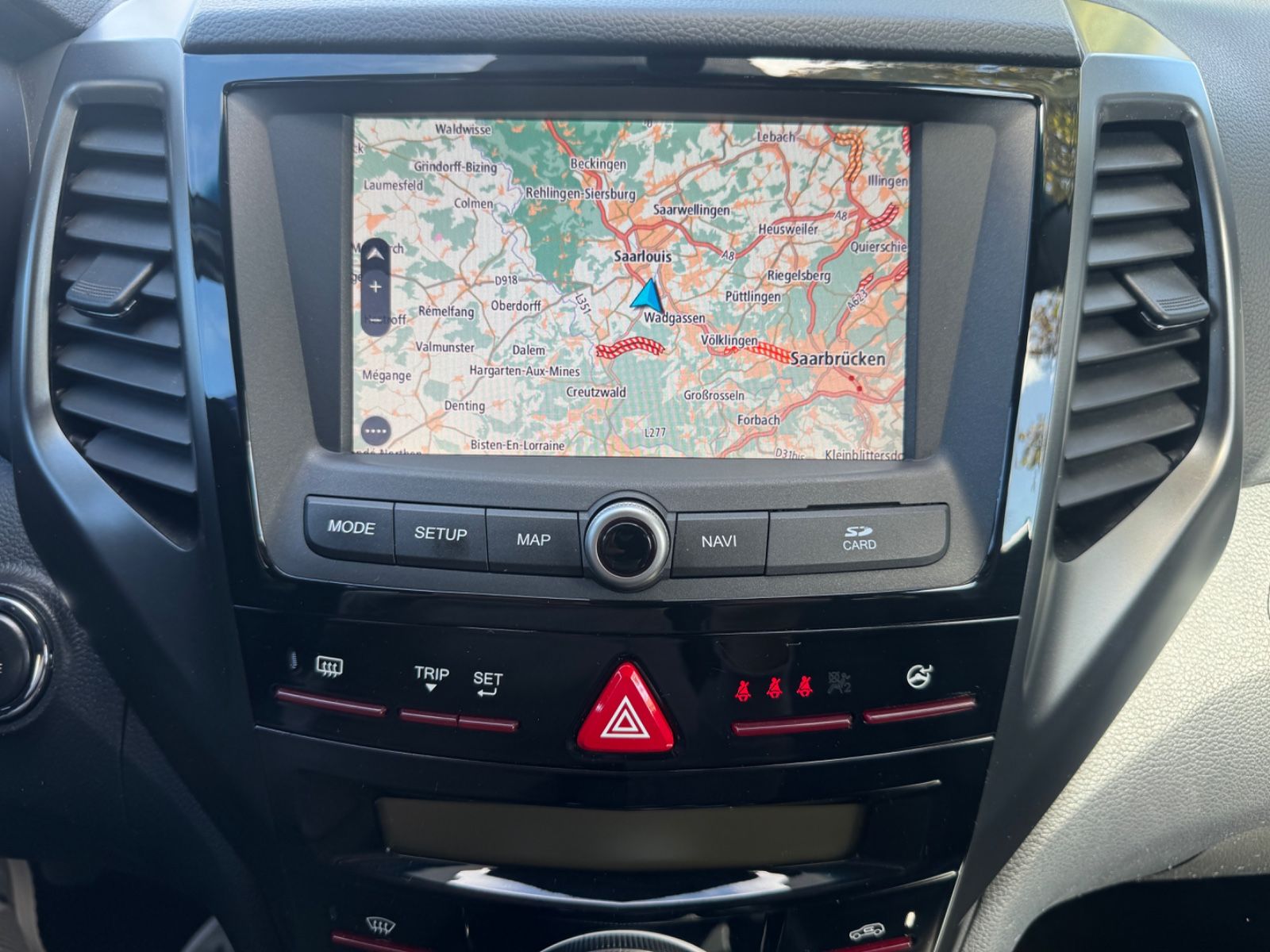 Fahrzeugabbildung Ssangyong XLV 4x4 Leder+Navi+Sitzheizung+18Zoll+Kamera