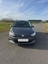 Volkswagen Touran 2.0 TDI SCR DSG SOUND BMT SOUND - Volkswagen Touran SOUND mit Diesel-Antrieb