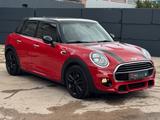 MINI Cooper Temp. Komfortzugang JCW H&K PDC SHZ BLT - MINI MINI: Rot