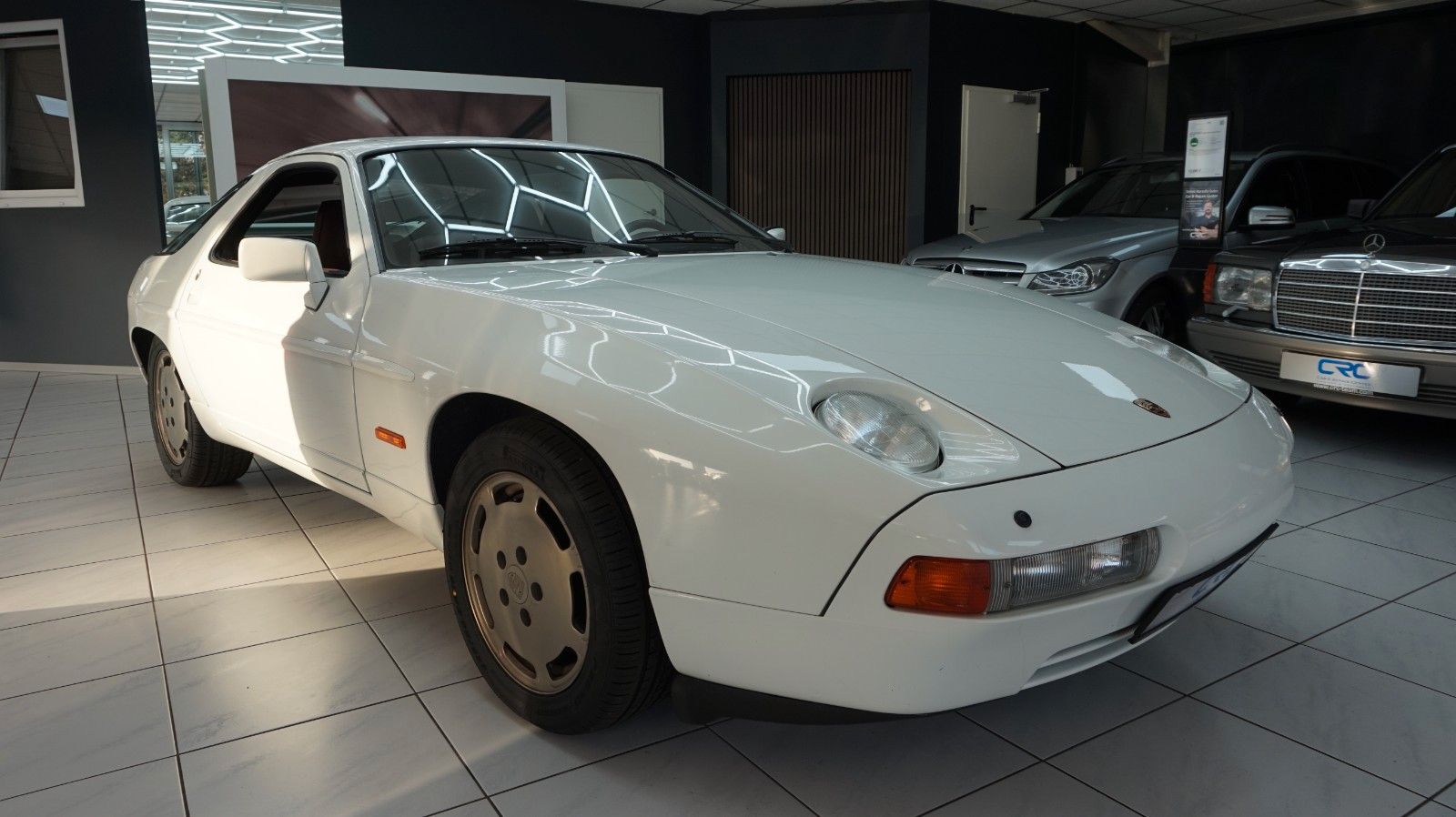 Fahrzeugabbildung Porsche 928 S4 Zahnriemen neu ex Brun Racing Schweiz