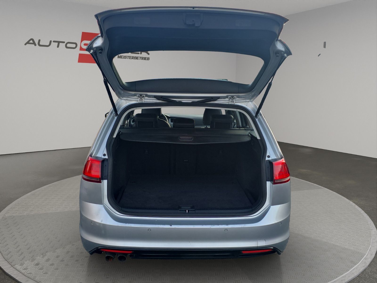 Fahrzeugabbildung Volkswagen Golf VII Variant 2.0 TDI Comfortline