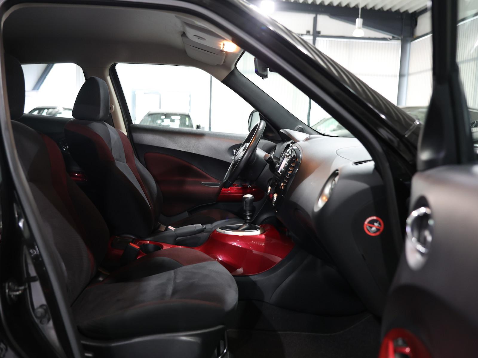 Nissan Juke 1.6 T TEKNA / NAVI+KAMERA / TEMPOMAT