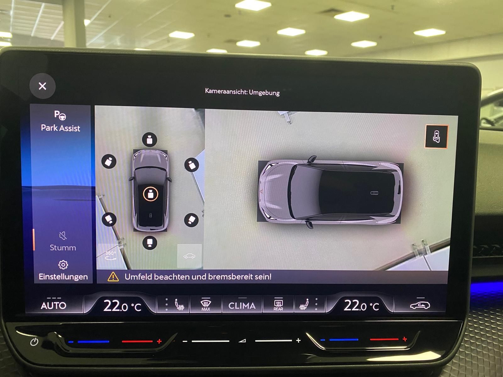 Fahrzeugabbildung CUPRA Raval VZ Extreme 226PS+360°+DCC+MATRIX+ACC+NAVI+