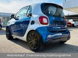Smart ForTwo Passion 90Ps AUTOM/PANO/SITZH/NAVI/SPORT - silberne Smart ForTwo