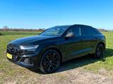 Audi SQ8 4.0 TFSI quattro competition plus | 1. HAND - Audi SQ8 mit Benzin-Antrieb: Automatik