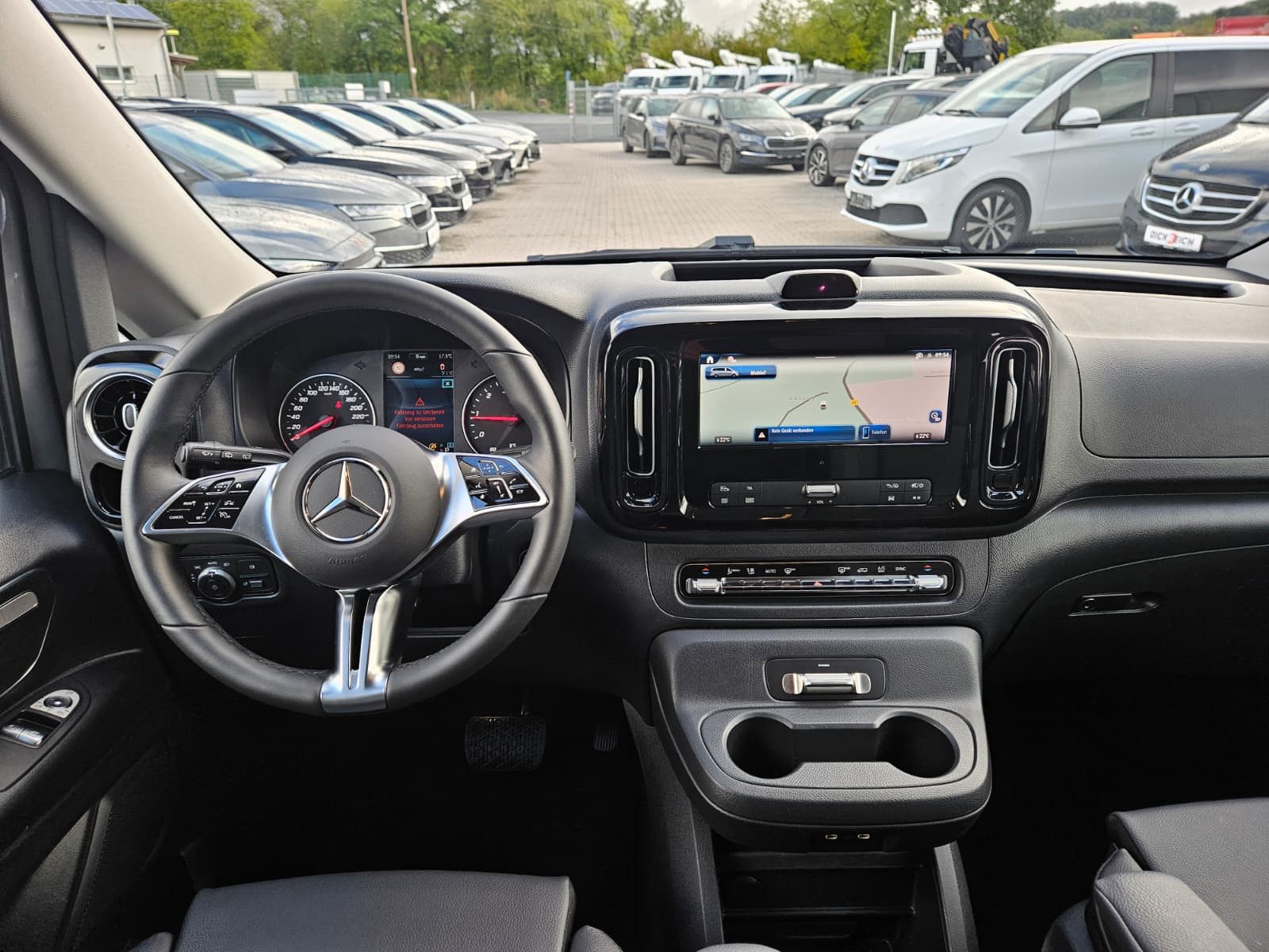Fahrzeugabbildung Mercedes-Benz Vito 119 Tourer lang SELECT Sport LED*LEDER*AHK