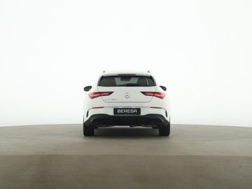 Mercedes CLA 180 Shooting Brake - 6