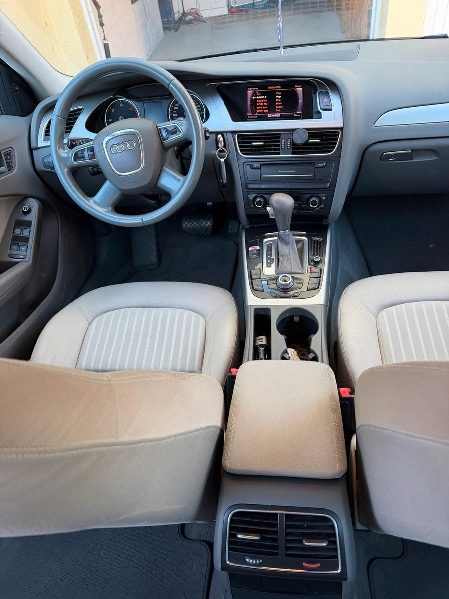 Audi Quattro 2012 — photo 8