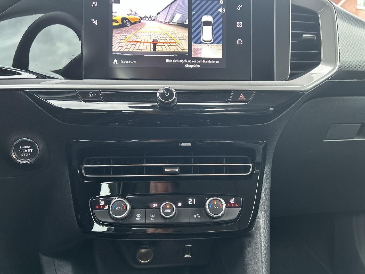 Fahrzeugabbildung Opel Mokka Elegance, Automatik, AHK