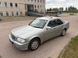 Mercedes-Benz C 240 Elegance / 1 Vorbesitz / Original Zu... - gebrauchte Mercedes-Benz C 240 aus dem Jahr 2000