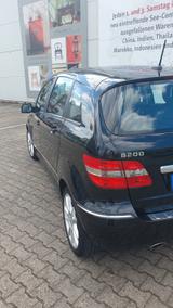 Mercedes-Benz B 200 - - gebrauchte Mercedes-Benz B 200 aus dem Jahr 2010