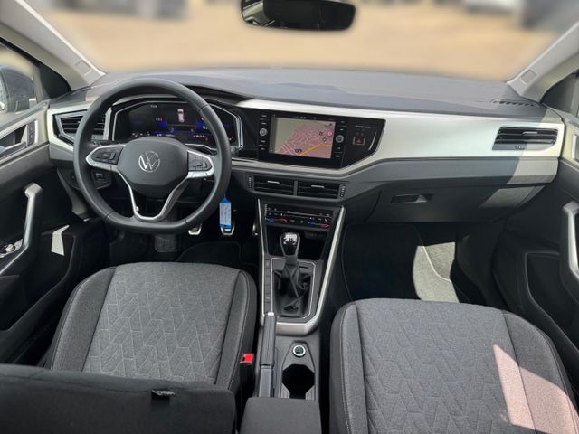 Polo Move 1.0 TSI LED Navi Climatronic Sitzheizu