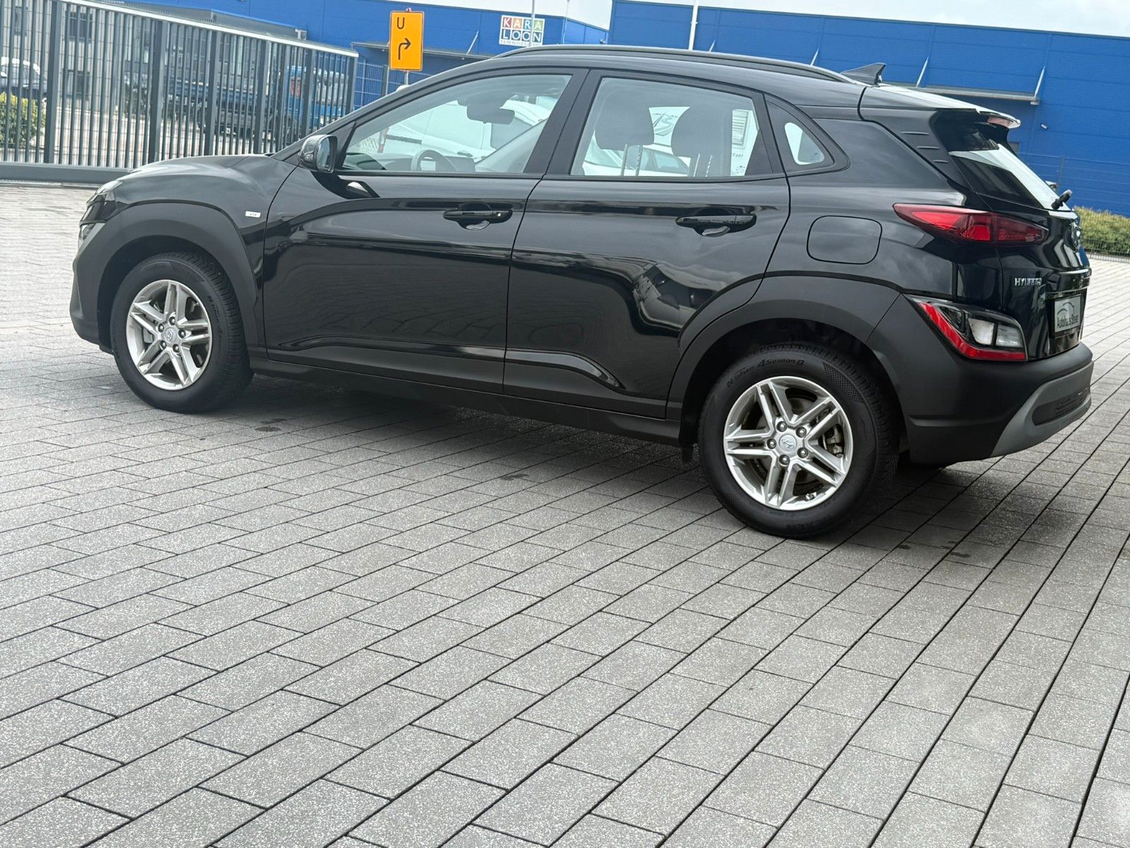 Fahrzeugabbildung Hyundai Kona Select Mild-Hybrid 2WD