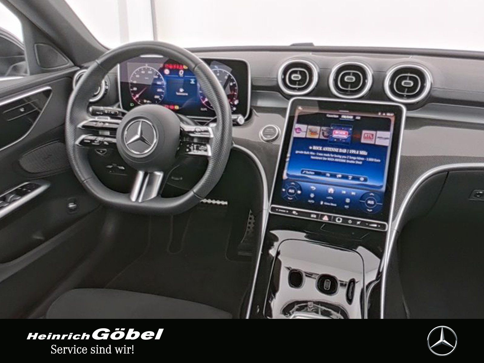 Fahrzeugabbildung Mercedes-Benz C 200 T AMG+AHK+TOTWINKEL+LED+KAMERA+CARPLAY