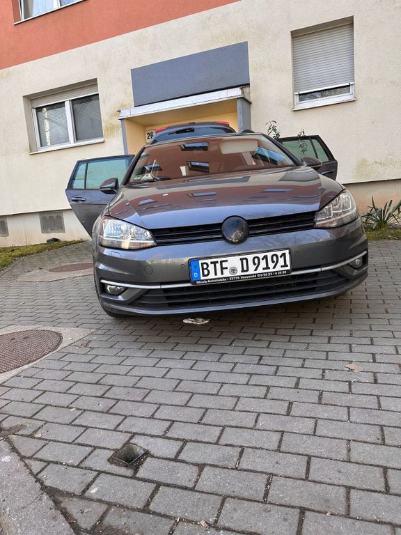 Image of Volkswagen Golf