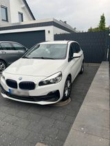 BMW 216 D active Tourer Automatik top Zustand - BMW 216 von privat