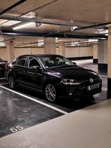 Volkswagen VW JETTA 1.6tdi Automatik - Volkswagen Jetta aus 2012 mit Diesel-Antrieb