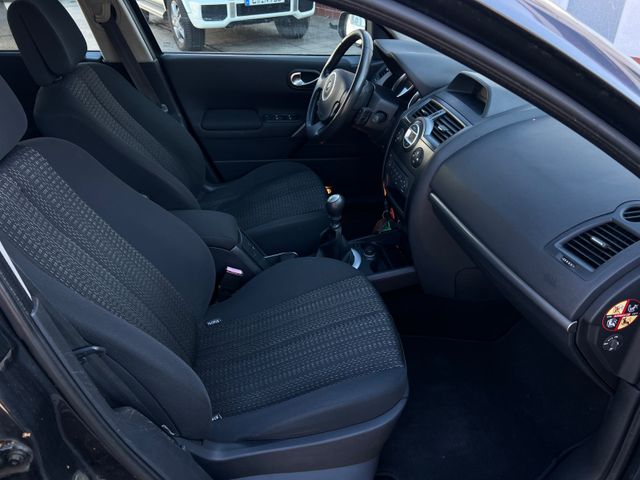 Megane II 1.9 dCi, TÜV Bild 12