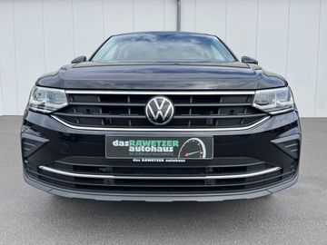 Volkswagen Tiguan - 4