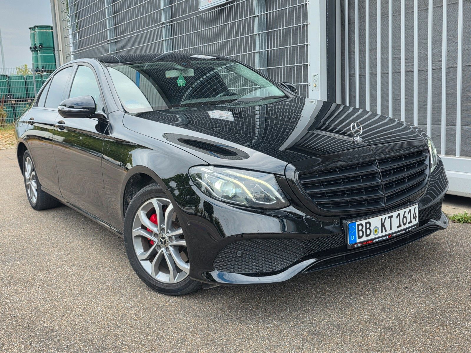 Mercedes E 220 - 1